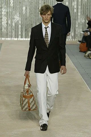 Look 15